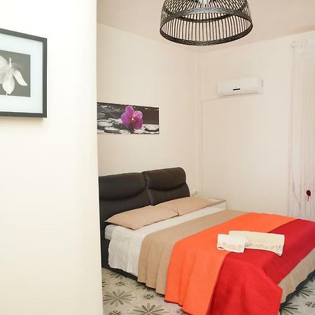 Lian Room B&B Caserta Bagian luar foto