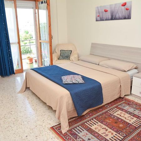 Lian Room B&B Caserta Bagian luar foto