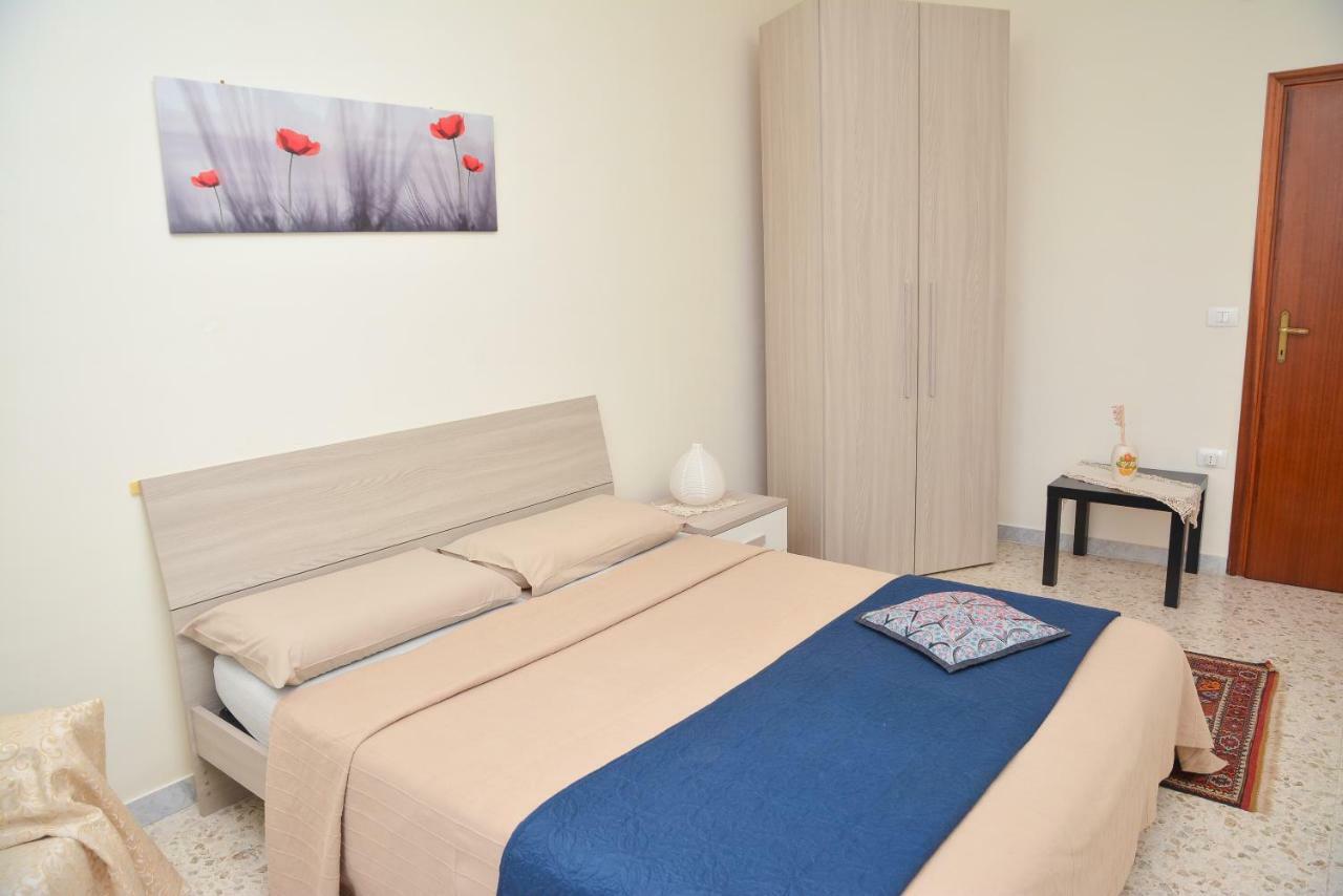Lian Room B&B Caserta Bagian luar foto